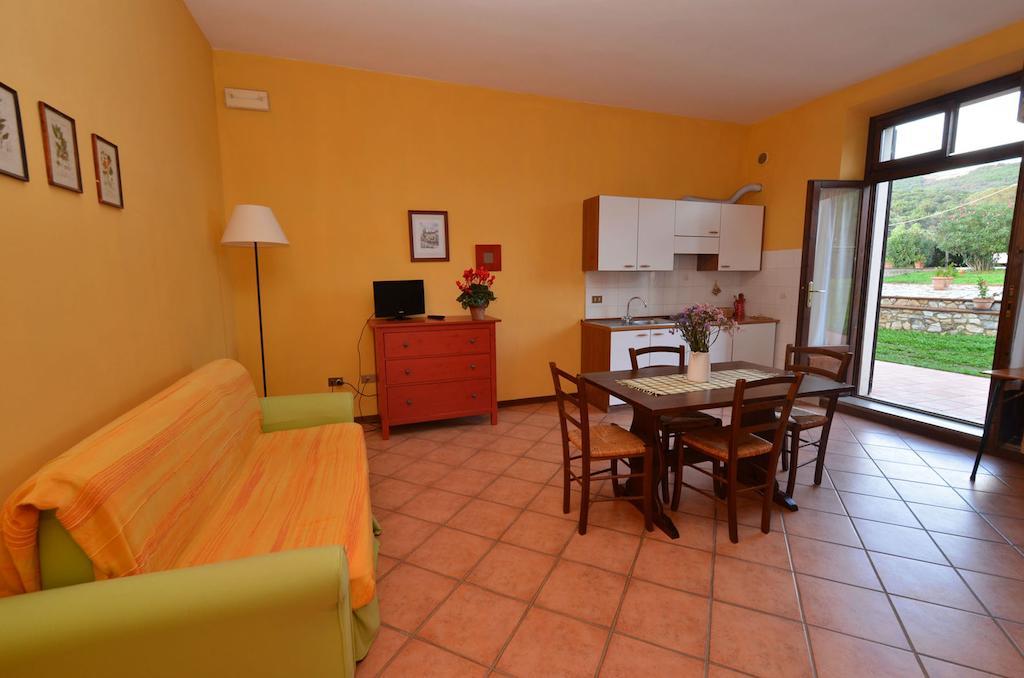Azienda Agrituristica Allumiere Villa Campiglia Marittima Værelse billede